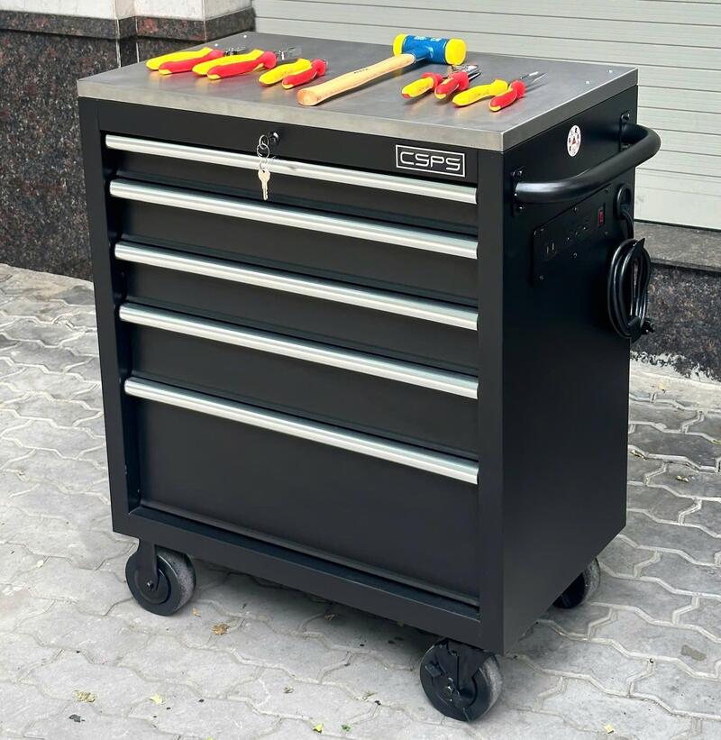 Khi Mặt Inox Mới Nhất Trở Thành Điểm Nhấn Của Tủ Dụng Cụ CSPS 